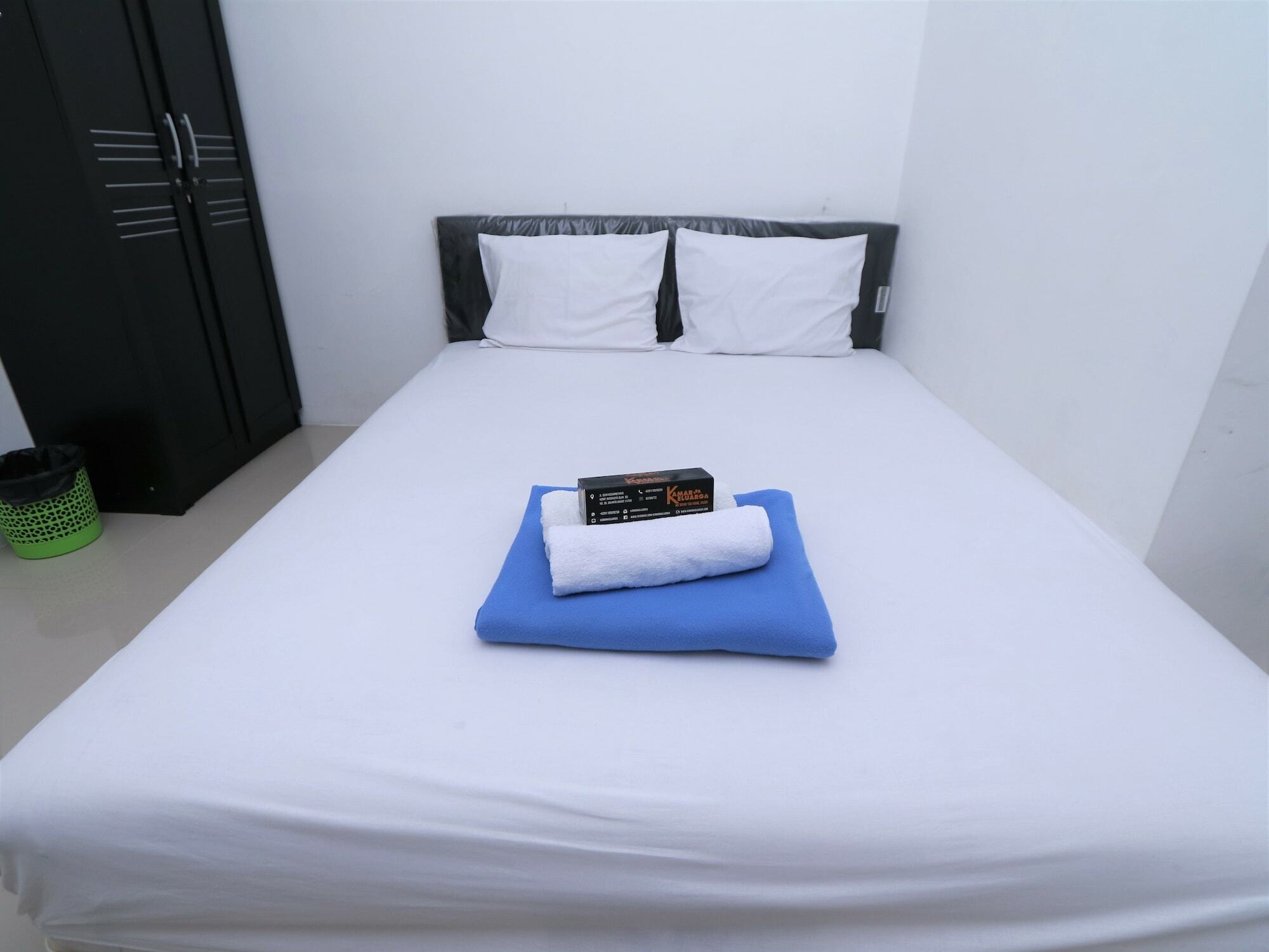 Kamar Keluarga Ungaran Jacarta Exterior foto